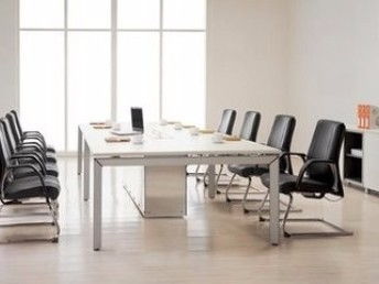 北京辦公家具定制指南 從會議桌椅到文件柜，滿足您的辦公需求